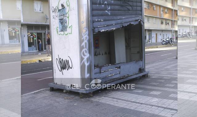Kiosco violentado que se convertirá en basurero /El Cooperante