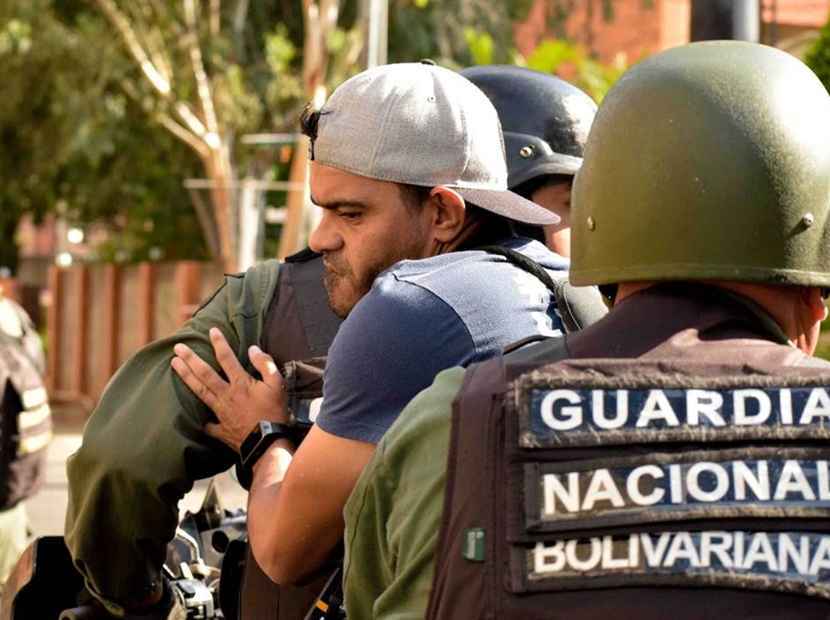 represion a la prensa