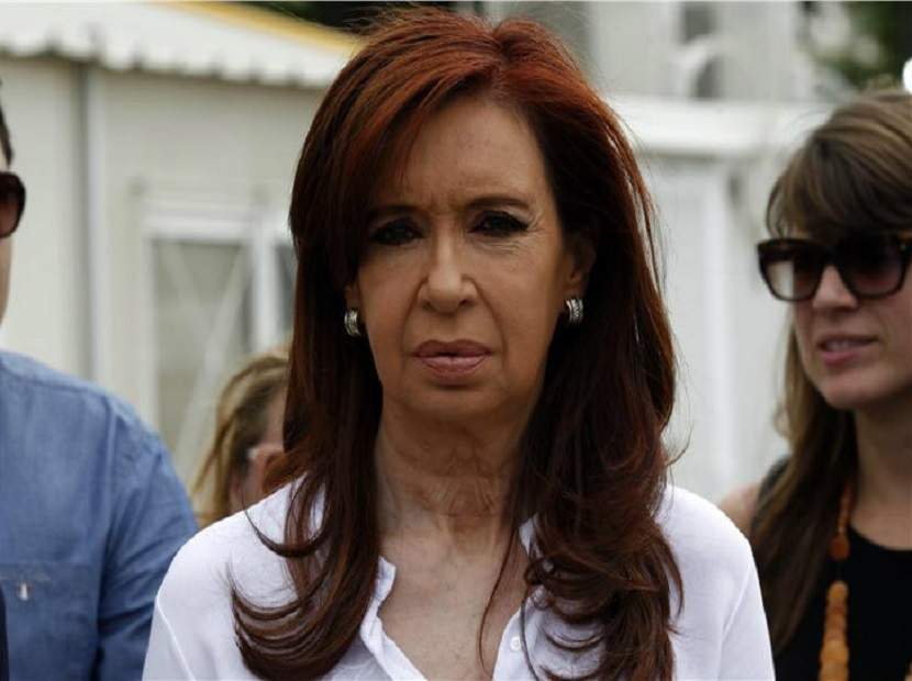 Kirchner es procesada por presunto lavado de dinero