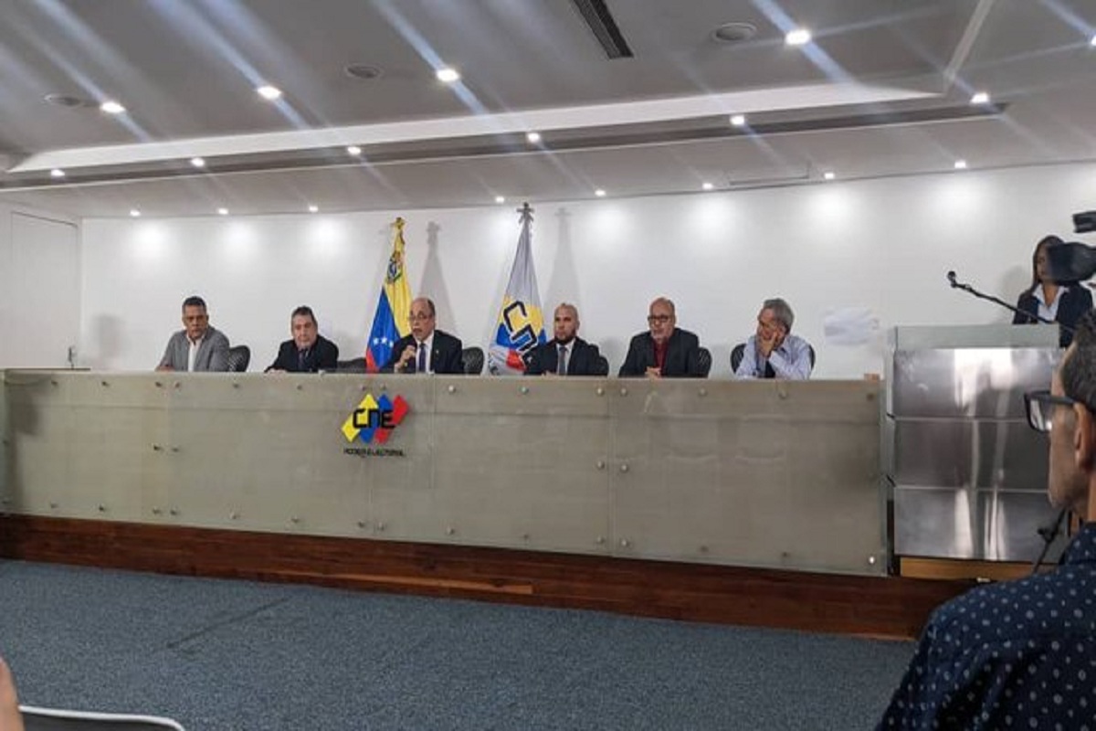 rectores CNE